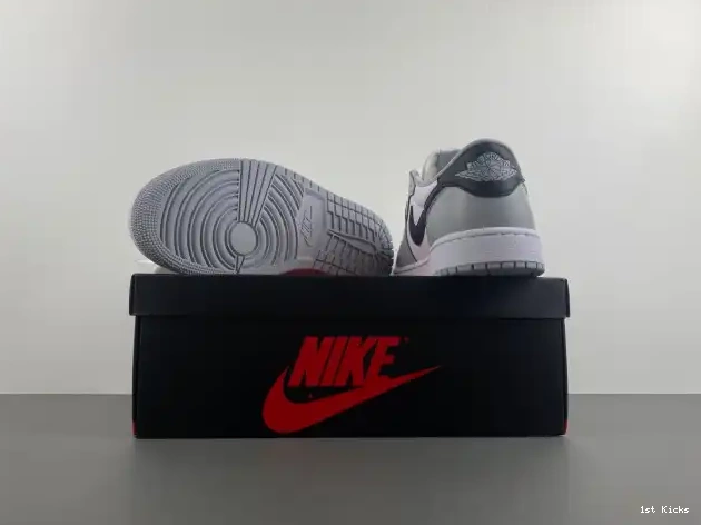 1st Kicks Shoes 1 Barons Jordan OG Air CZ0790-110 Low 0505